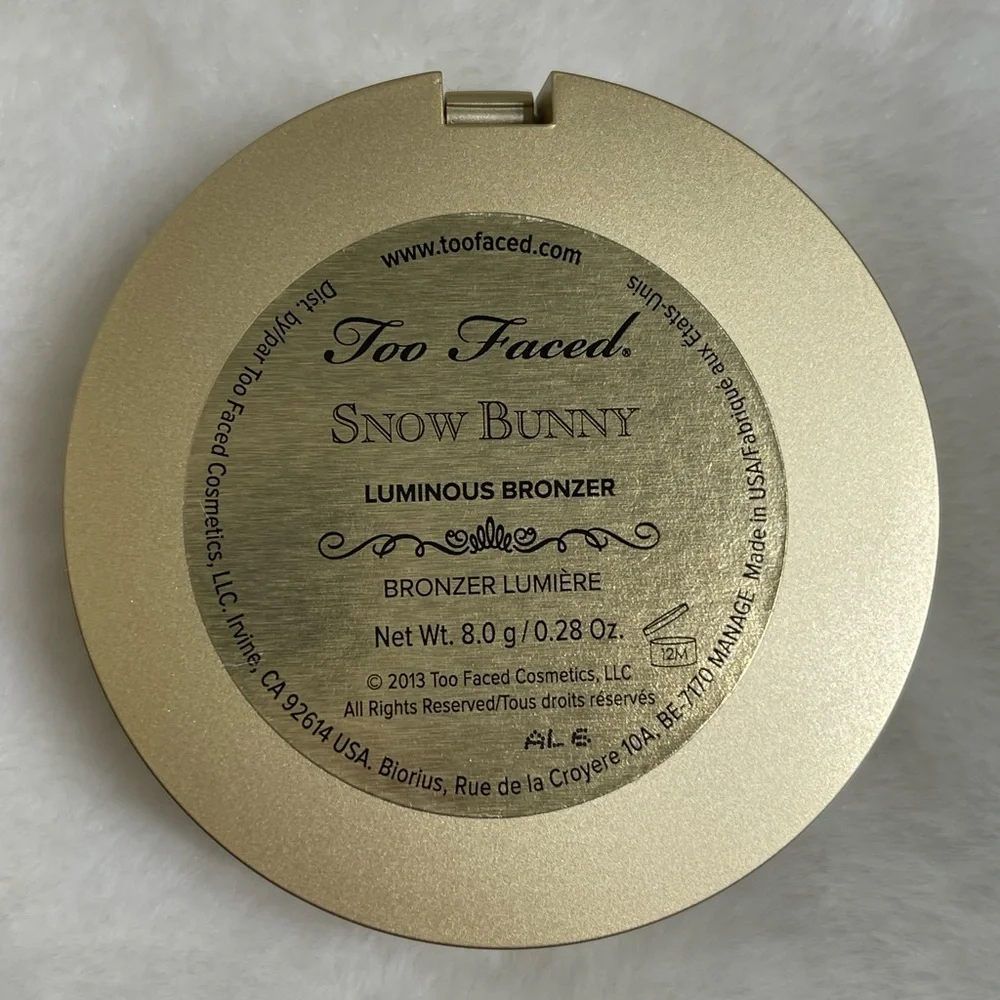Too Faced Snow Bunny Bronzer